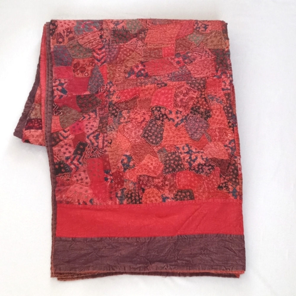 Unique Gorgeous King Size Vintage Patchwork Batik Bedspread from India - Picture 6 of 15